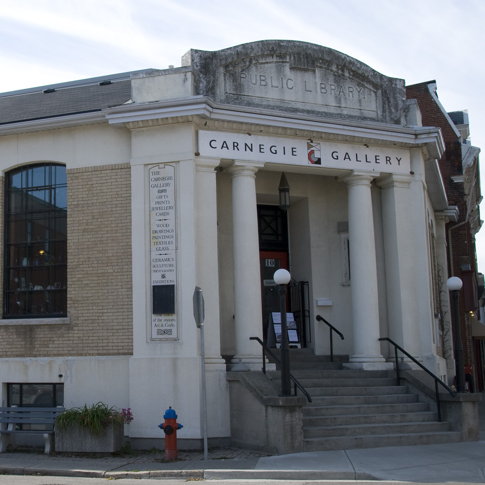 Beaux-Arts in Dundas Ontario Beaux-Arts in Dundas Ontario
